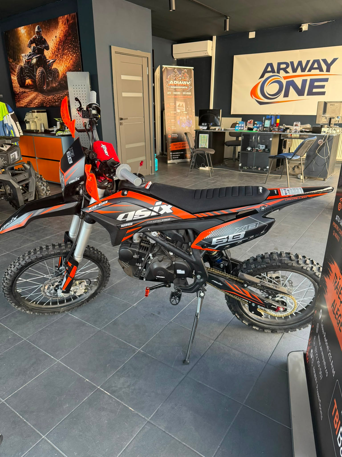 Motocross ASIX XB68 125cc 19/16" Negru-Portocaliu – vedere produs 4 | ARWAY PowerSports