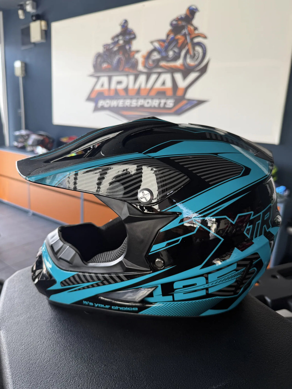 Cască moto XTR negru-albastru - imagine produs 3